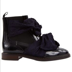 AGL navy chealsy boots